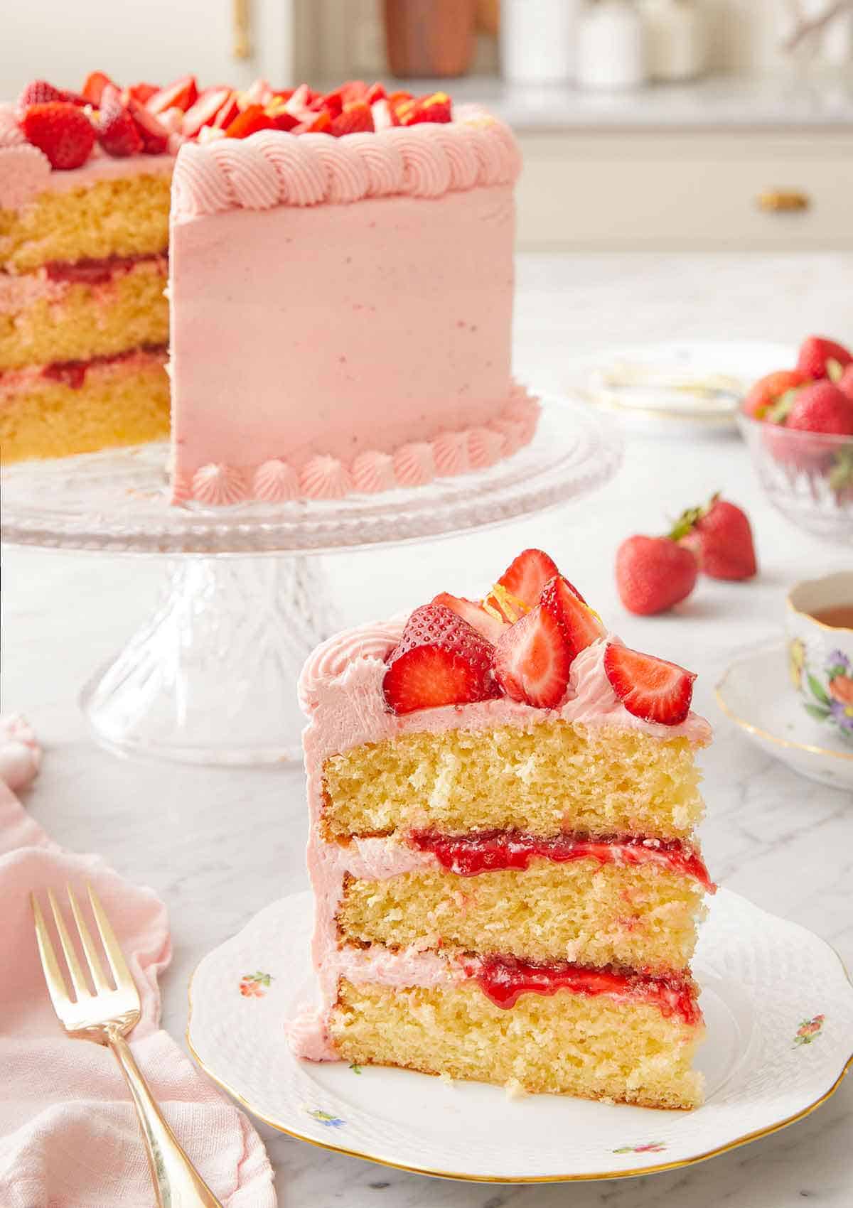 Strawberry Lemonade Cake (2 Layer) (Catering Size)
