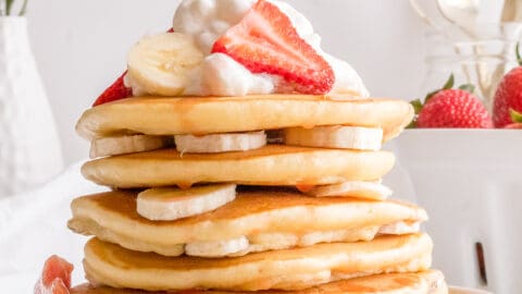 Breakfast Strawberry & Banana Pancakes