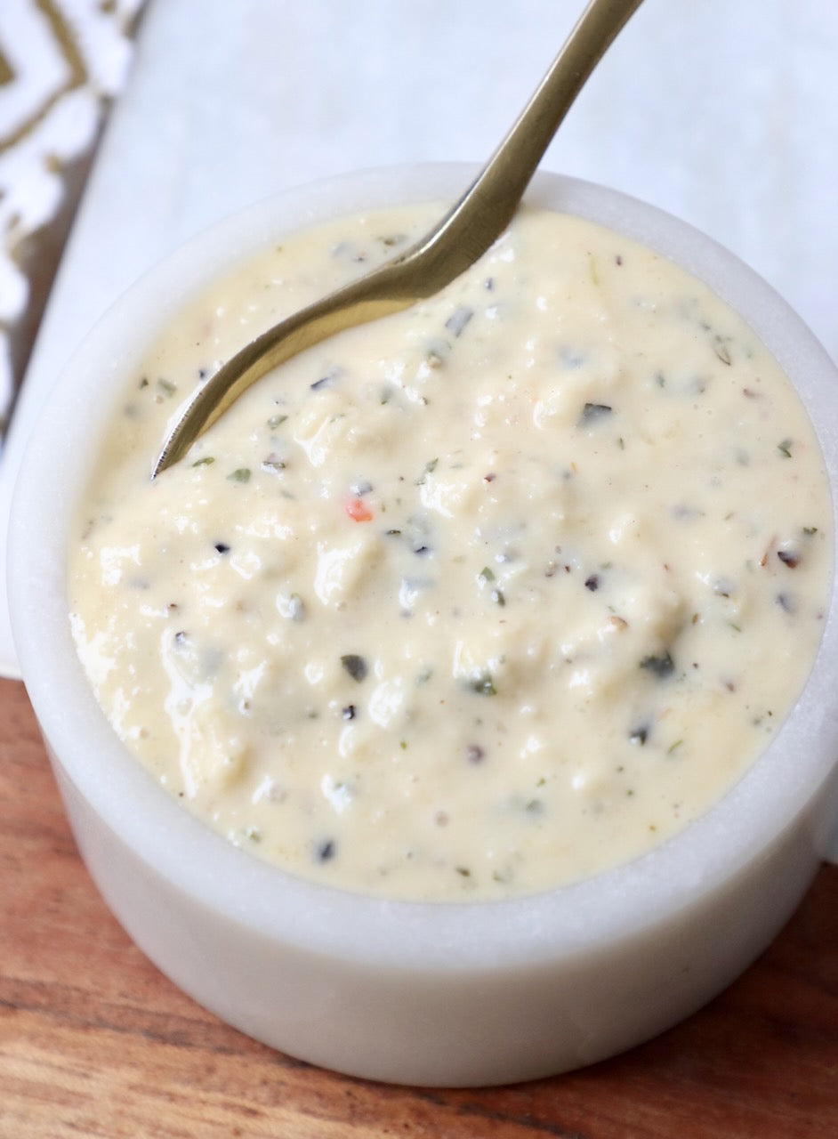 Cheesy Garlic Sauce (Catering Size)