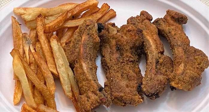 Southern Fried Lemon Pepper Spare Ribs (Combos)