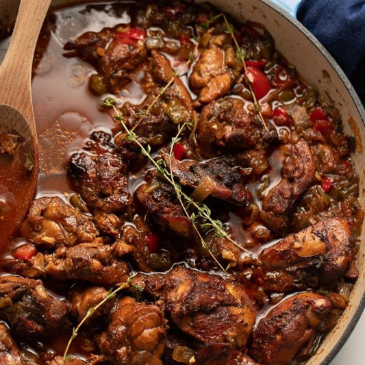 Jamaican Brown Stew Chicken (Jamaican Friday A La Carte)